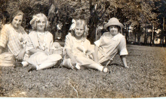 Auntie Cissie and girls prior to emigration